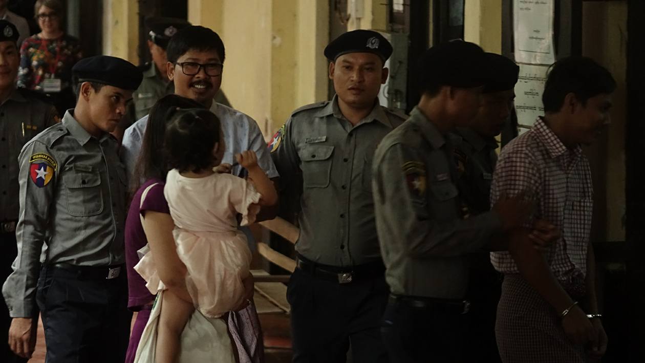႐ိုက္တာသတင္းေထာက္ ၂ ေယာက္လုံးကို စြဲခ်က္တင္ရန္အမိန္႔ခ်