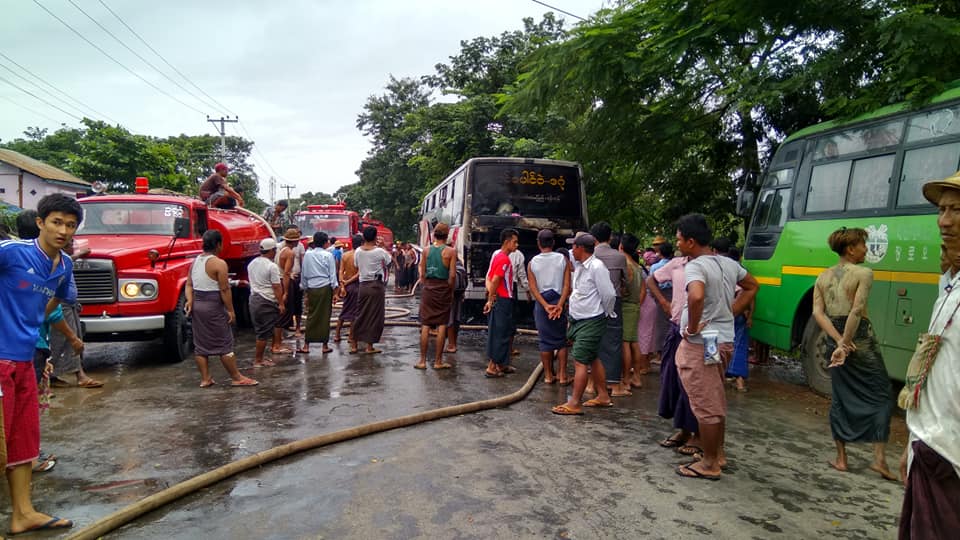 ဥကၠံၿမဳိ႕အနီး  အေဝးေျပးယာဥ္ ၁ စီး မီးေလာင္