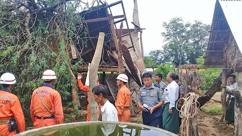 ေလ​ေဘးသင့္ ျပည္​သူအခ်ိဳ႕ ကယ္​ဆယ္​​ေထာက္​ပံ့ေငြ မရသျဖင့္ မေက်နပ္