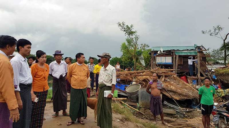 မြန္ျပည္နယ္တြင္ ေလဆင္ႏွာေမာင္း တိုက္ခတ္မႈေၾကာင့္ အိမ္ေျခ ၉ဝဝ ေက်ာ္ ပ်က္စီး