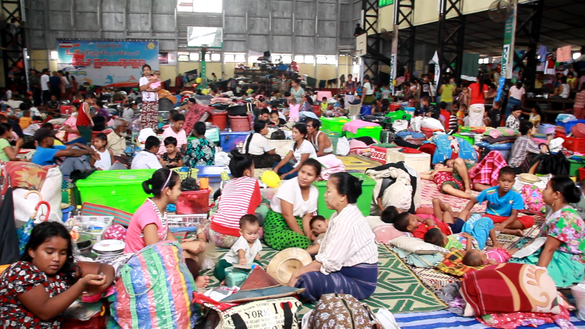 ကမေမာင္းၿမိဳ႕နယ္တြင္ ေရေဘးသင့္ျပည္သူမ်ား အကူအညီလုိအပ္ေန