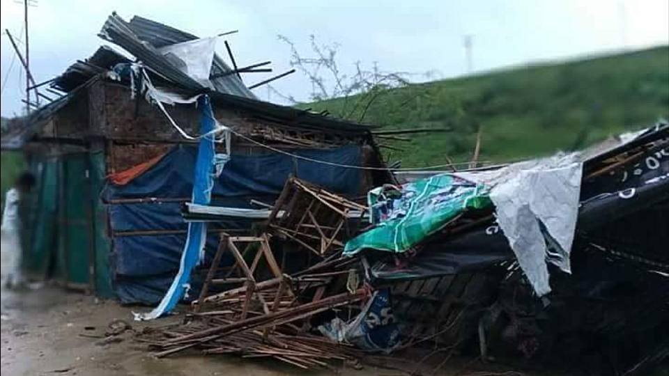 မိတီၳလာတြင္ မိုးသက္ေလျပင္းတိုက္ခတ္၊ အမ်ိဳးသမီး ၁ ဦးဒဏ္ရာရၿပီး ေနအိမ္အခ်ဳိ႕ပ်က္စီး