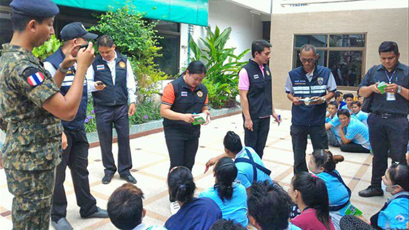 ထိုင္းတြင္ တရားမဝင္ အလုပ္သမား ႏွိမ္နင္းေရး ျပန္စတင္၊ တရက္လူ ၁ဝဝ ခန္႔ ဖမ္းဆီးခံရ