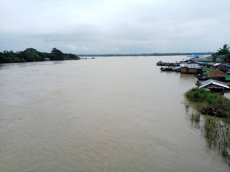 ေရေဘးသင့္ မေဒါက္ၿမိဳ႕ ျပန္လည္ထူေထာင္ေရး ျပည္သူ႔အား လုိအပ္ဟု အုပ္ခ်ဳပ္ေရးမႉးေျပာ