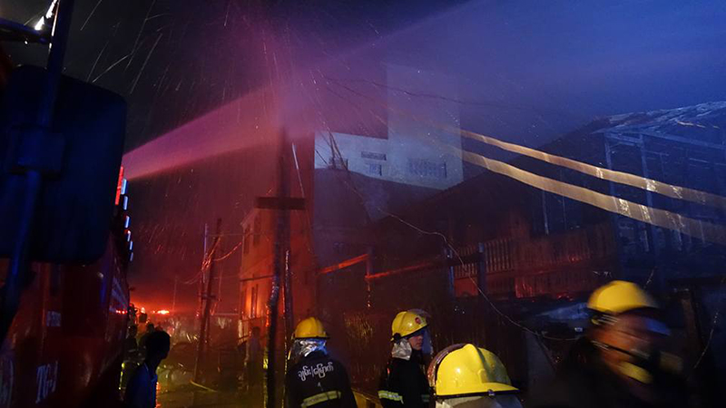 မႏၲေလး ျပည္​ႀကီးတံခြန္​ၿမိဳ႕နယ္​တြင္ မီး​ေလာင္