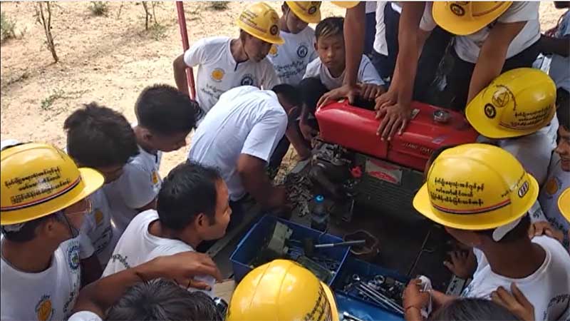 ၿမိဳင္ၿမိဳ႕တြင္ ေရြ႕လ်ားစက္မႈသင္တန္းေပး