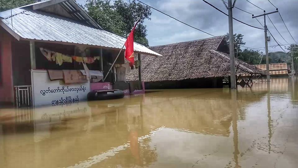 ေရေဘး ျပန္လည္ထူေထာင္ေရး အျမန္လုပ္သြားမည္ဟု လူကယ္ျပန္၀န္ႀကီး ကတိေပး