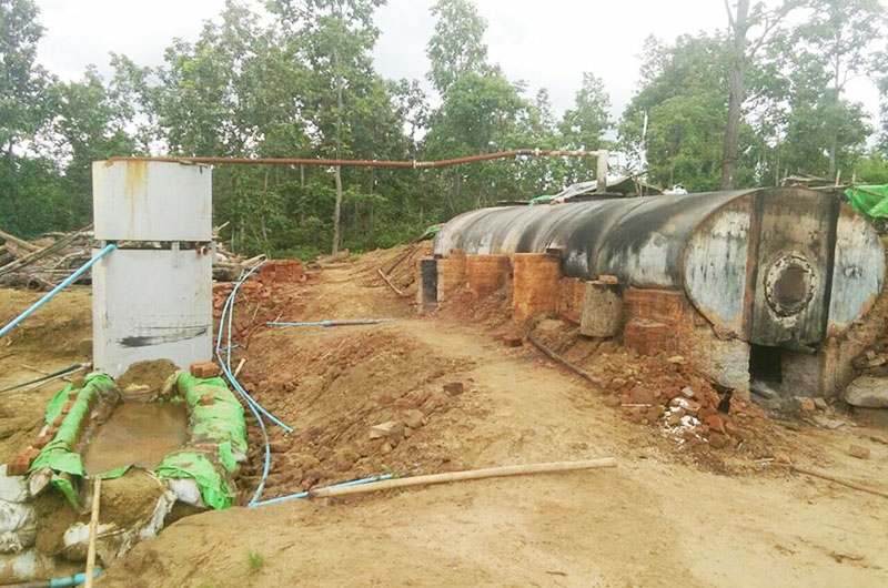 ေပါက္ၿမဳိ႕နယ္အတြင္းရွိ တရားမဝင္ ေရနံခ်က္ဖိုမ်ားကို ဝင္ေရာက္ဖမ္းဆီး