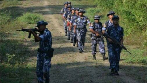 ေမာ္လဝီေက်းရြာတြင္ ေနအိမ္ ၂ လုံး ဓားျပအတိုက္ခံရ
