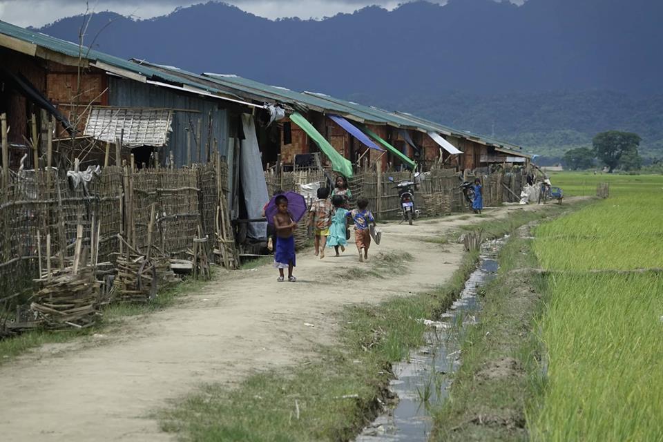ရခိုင္ျပည္နယ္ က်န္းမာေရးႏွင့္ပညာေရးအတြက္ ေဒၚလာသန္း ၅၀ ၿဗိတိန္ကူညီ