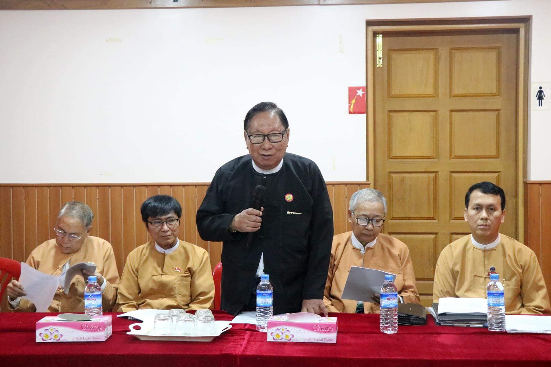 ၂ဝ၂ဝ ေရြးေကာက္ပြဲကို ေအာင္ျမင္စြာျဖတ္သန္းႏိုင္ရန္ အေရးႀကီးဟု ဦးဉာဏ္ဝင္း ေျပာ