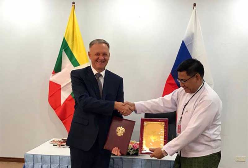 ျမန္မာ-႐ုရွား ႏွစ္ႏုိင္ငံေရးရာ ညႇိႏႈိင္းေဆြးေႏြးပြဲအတြက္ လက္မွတ္ေရးထုိး