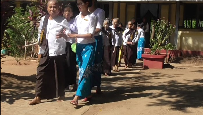 လူမႈ​ေရးပင္​စင္ကို အသက္ ၉၀ ႏွစ္အထက္မွ ၈၅ ႏွစ္အထိ ေလ်ာ့ခ်သတ္မွတ္