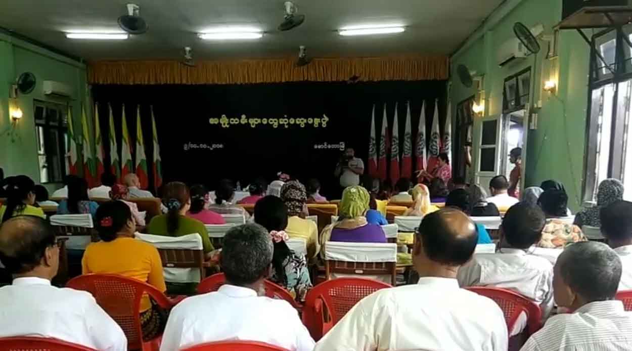 ေမာင္ေတာတြင္ ရခုိင္ႏွင့္ ဘဂၤလီအမ်ိဳးသမီးမ်ား ပထမအႀကိမ္ ေတြ႔ဆံုေဆြးေႏြး