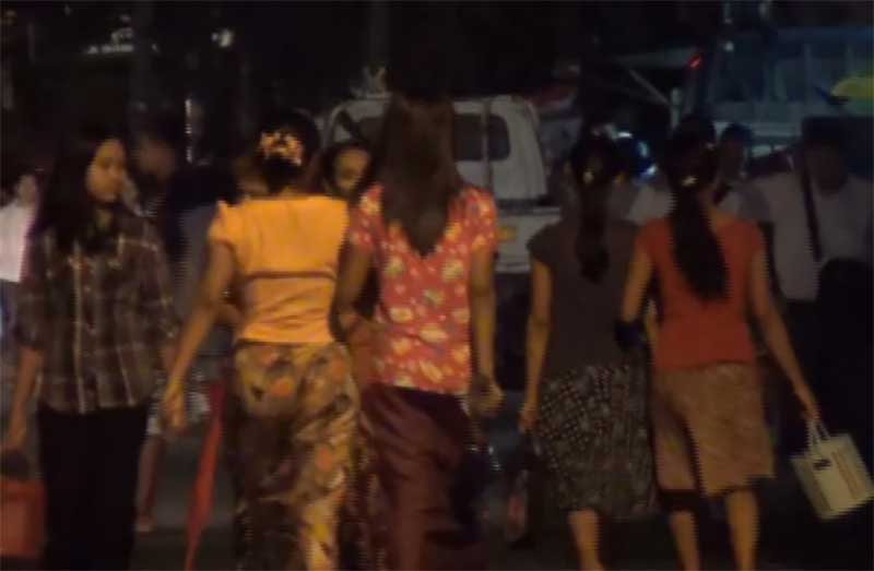 ရန္ကုန္တြင္ သြားလာလႈပ္ရွားေနသည့္ အမ်ဳိးသမီးမ်ား၏ ၈၅ ရာခိုင္ႏႈန္း လံုၿခံဳမႈမရွိ