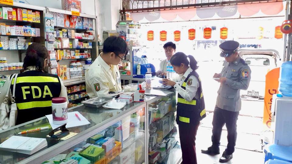 ဗဟန္းၿမဳိ႕နယ္တြင္ ေဆးဆိုင္မ်ားကို FDA က၀င္ေရာက္စစ္ေဆး