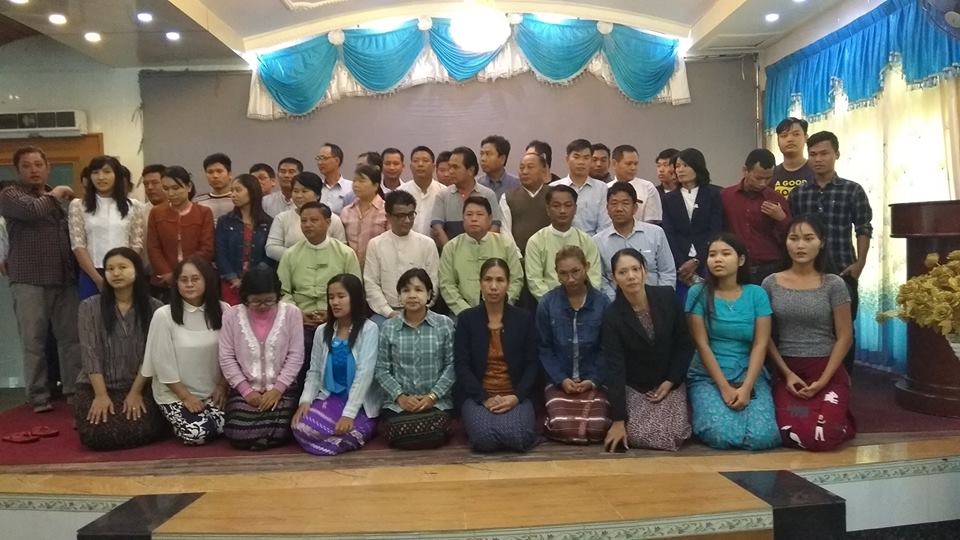 ကေလးၿမိဳ႕ အေသးစား အလတ္စားလုပ္ငန္းမ်ား အစုိးရအကူညီ လုိအပ္ေန