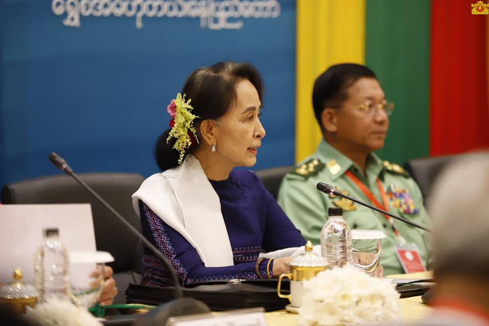 ခြဲထြက္စရာမလိုသည့္ ျပည္ေထာင္စုတည္ေဆာက္ရန္ ေဒၚေအာင္ဆန္းစုၾကည္တိုက္တြန္း