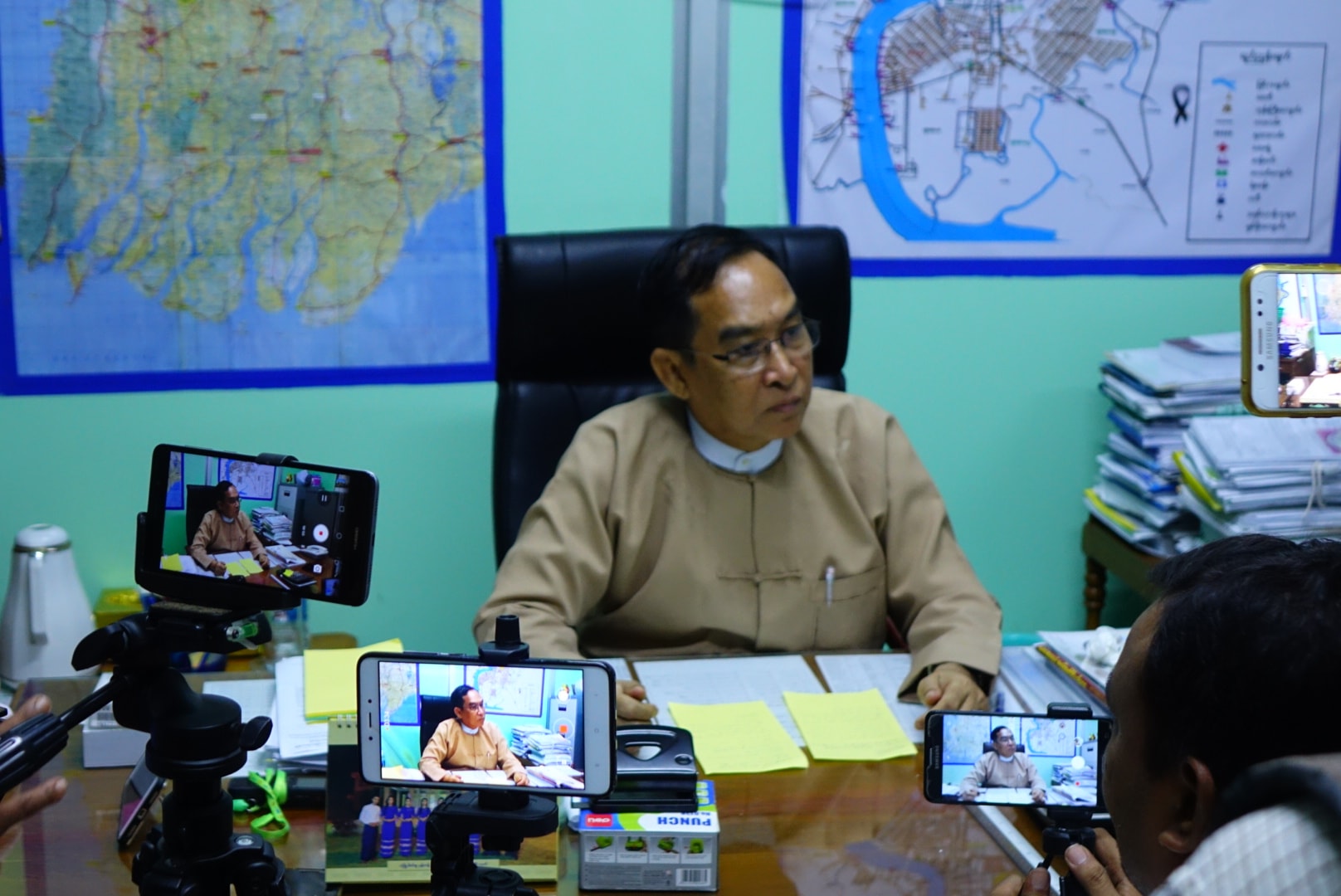 ဧရာ၀တီတိုင္းအစိုးရေဟာင္း ရန္ပံုေငြ က်ပ္ ၅.၂ဘီလီယံ ျပန္လႊဲမေပးပါက အေရးယူမည္