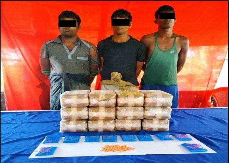 ဘဂၤလားေဒ့ရွ္ကိုပို႔ေဆာင္မည့္ စိတ္ႂကြမူးယစ္ေဆးျပား ၁သိန္းေက်ာ္ဖမ္းမိ