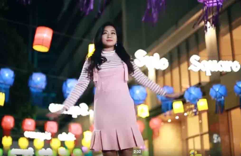 တရက္အတြင္း ၾကည့္ရႈသူသိန္းခ်ီရွိခဲ့သည့္ အက္ရွင္မင္းသမီးေလးယဥ္လက္ရဲ႕ ကိုယ္ေစာင့္နတ္သီခ်င္း(႐ုပ္သံ)