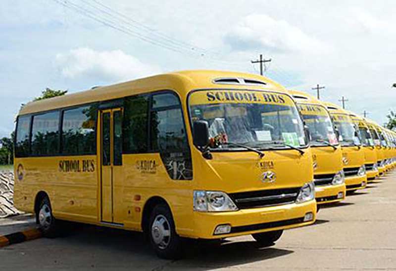 ရန္ကုန္ေက်ာင္းကားအသင္း တည္ေထာင္ရန္မျဖစ္ႏိုင္ဟု ေ၀ဖန္  