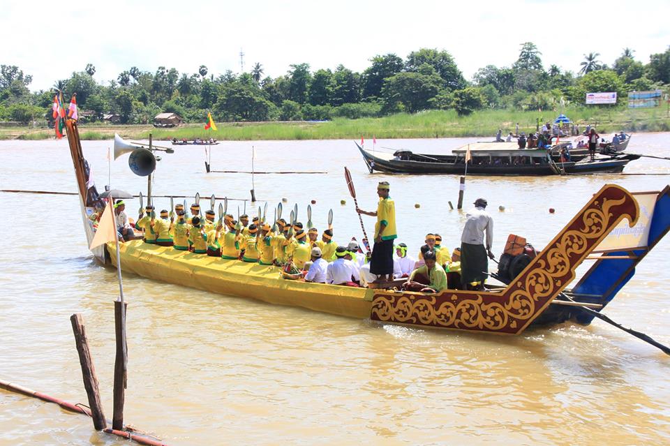 ေရႊက်င္သီတင္းကၽြတ္ပြဲေတာ္တြင္ ဘုရားဖူးျပည္သူေသာင္းႏွင့္ခ်ီ လာေရာက္မီးေမွ်ာပူေဇာ္