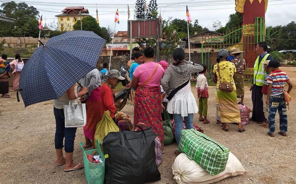 ရွမ္းျပည္ေျမာက္ပိုင္းတိုက္ပြဲေၾကာင့္ လား႐ိႈးတြင္ စစ္ေဘးေရွာင္ ၄၀၀ေက်ာ္ ခိုလံႈ