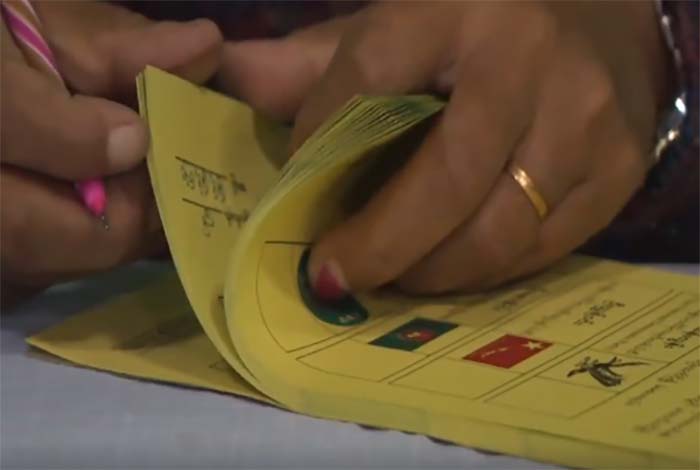 ကန္ပက္လက္တြင္ လာေရာက္မဲေပးသူ အလြန္နည္းေန