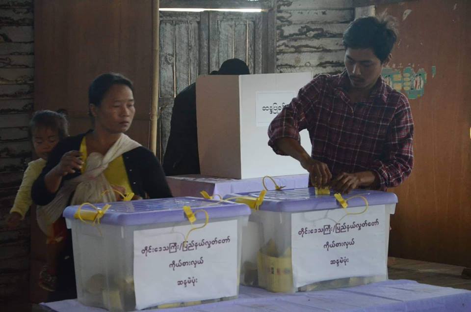 တမူးၿမိဳ႕နယ္ ၾကားျဖတ္ေရြးေကာက္ပြဲ မဲဆႏၵရွင္ တဝက္ခန္႔ မဲေပးရန္ ပ်က္ကြက္