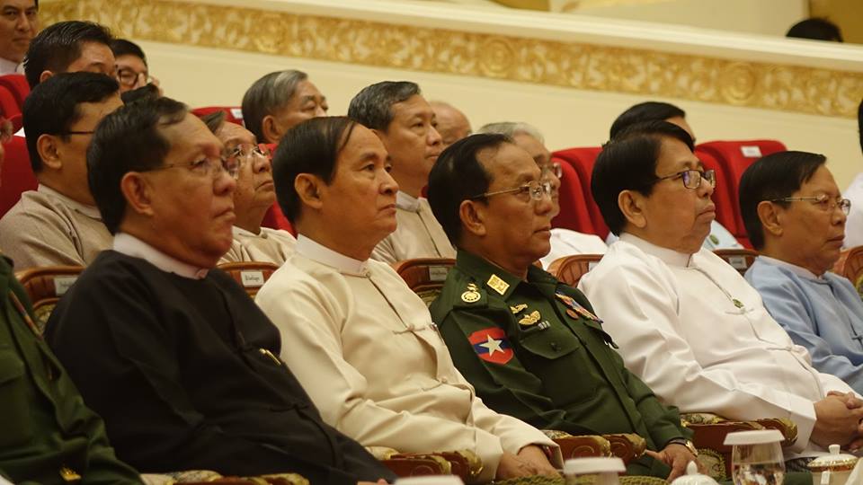 အျပဳသေဘာေ၀ဖန္ေထာက္ျပၾကရန္ သမၼတတိုက္တြန္း