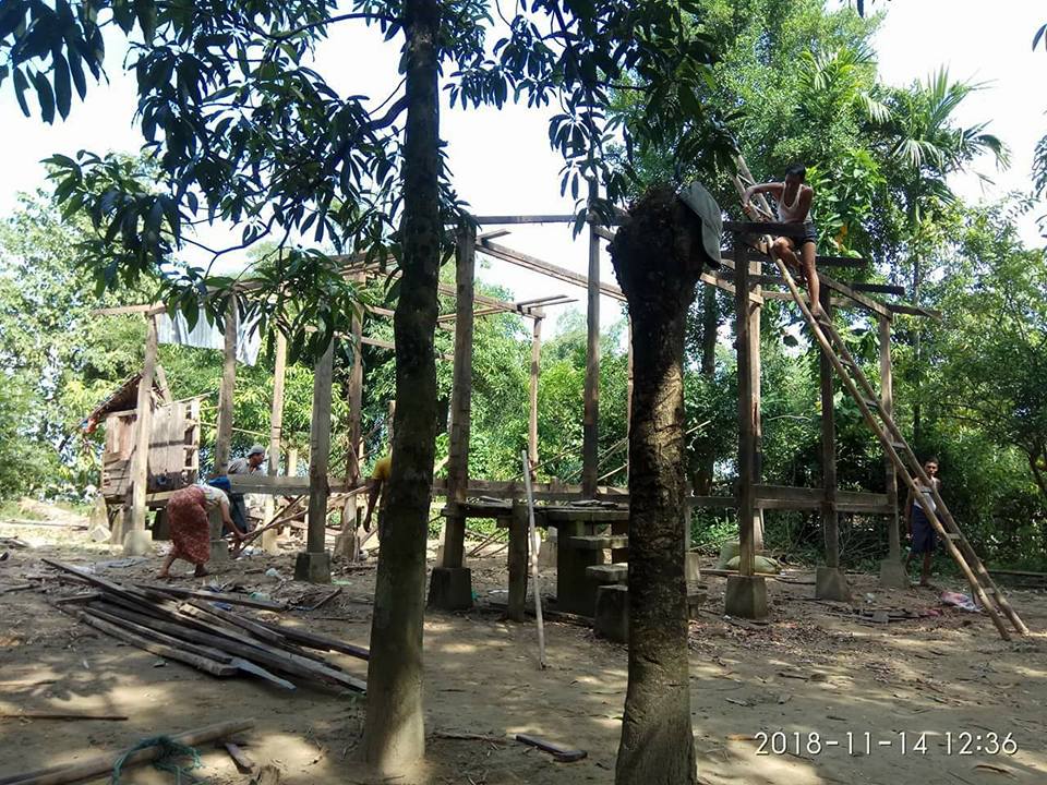 အေဖ်ာက္တြင္ ကမ္းၿပိဳ၍ အိမ္ေထာင္စု ၆၀ ေက်ာ္ အေရးေပၚေျပာင္းေရႊ႕၊ ေနစရာအခက္ႀကဳံ