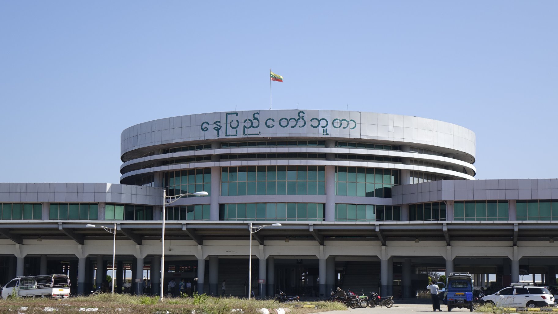 ရန္ကုန္-မႏၱေလး ရထားလမ္းကို ကီလုိ ၁၀၀ ႏႈန္းျဖင့္ ေမာင္းႏွင္ႏုိင္ရန္ ေဆာင္ရြက္ေန