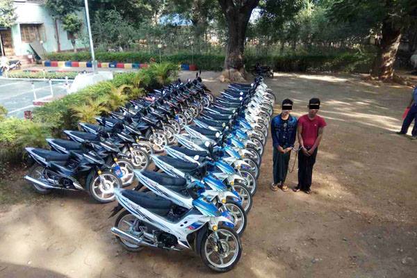 မေကြးၿမိဳ႕တြင္ ဆိုင္ကယ္ ၂၈ စီး ခိုးယူသူဖမ္းဆီးရမိ