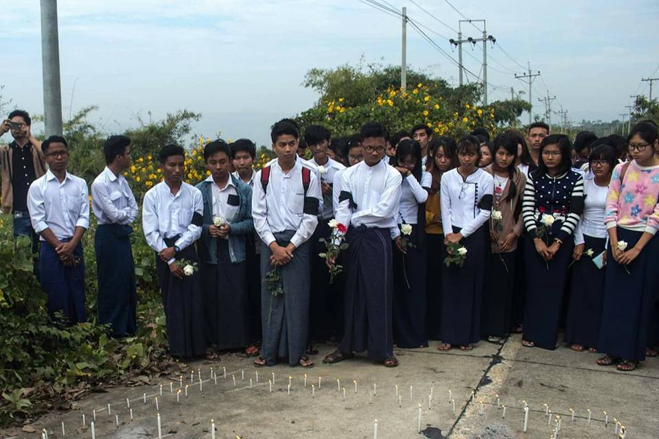 ဆိုင္ဘာစီးတီး ေက်ာင္းသား အသတ္ခံရမႈ ၀မ္းနည္းျခင္းအထိမ္းအမွတ္ ဆုေတာင္းပြဲျပဳလုပ္