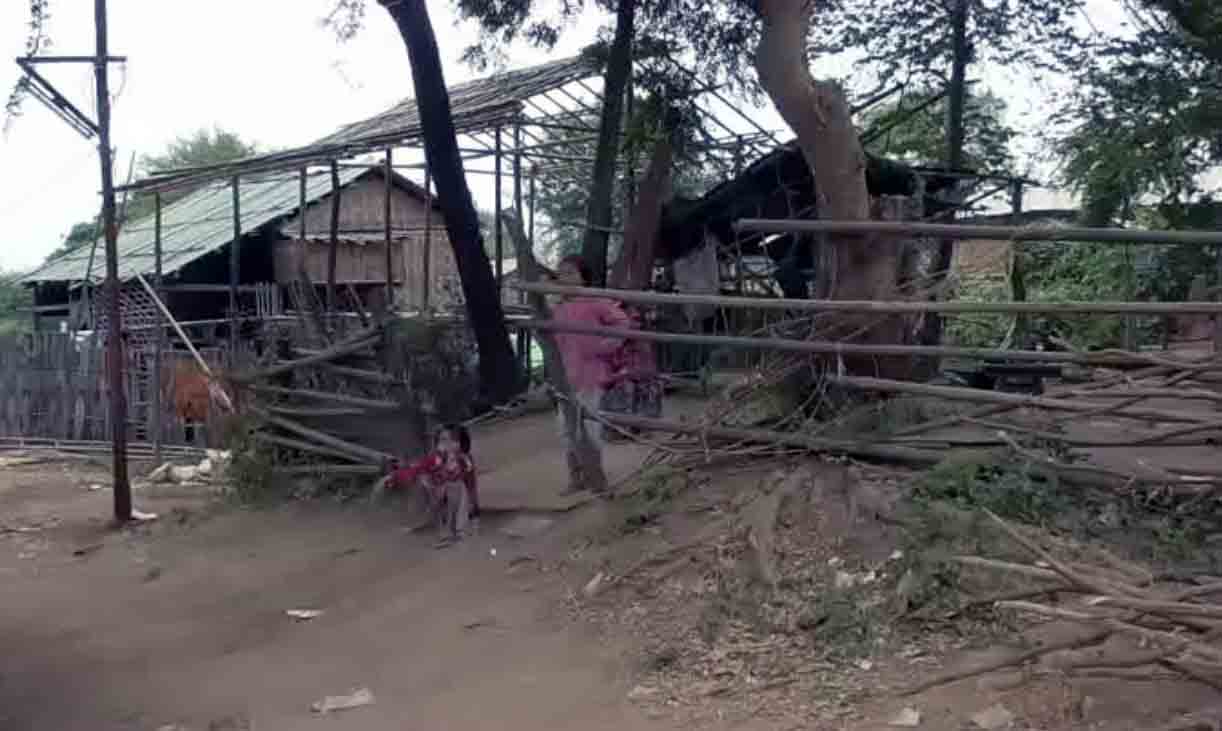 မ​ေကြးၿမိဳ႕ ​ေအာင္​​ေမတၱာရပ္​ကြက္​ က်ဴး​ေက်ာ္​​ေနအိမ္မ်ားကုိ ၁ လအတြင္း ဖယ္ရွားခုိင္း