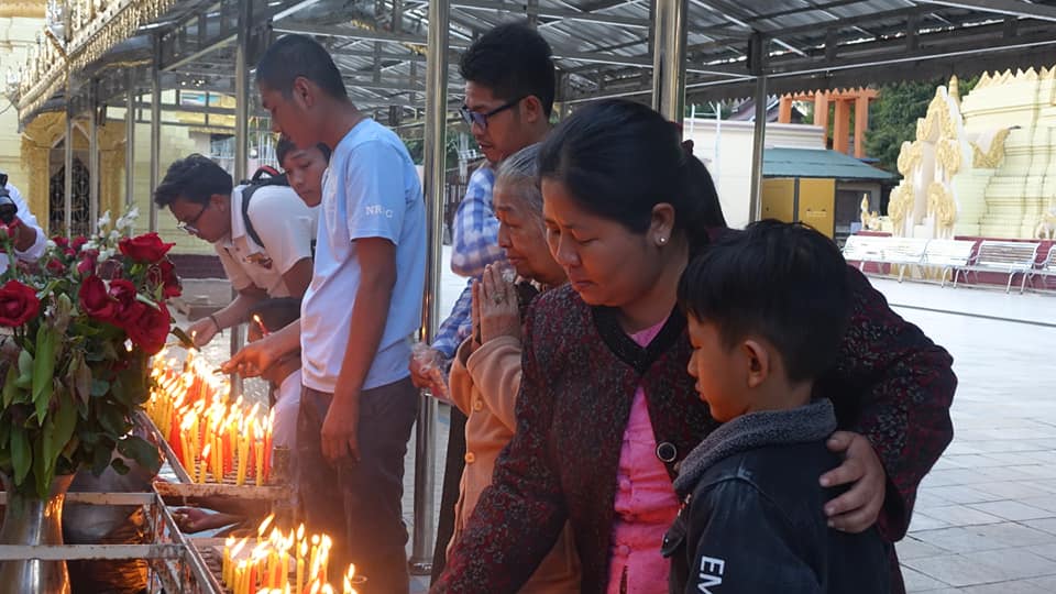 အသတ္ခံရသည့္ သတင္းေထာက္ ကုိစုိးမုိးထြန္းအတြက္ ၂ ႏွစ္ျပည့္ ဆုေတာင္းပြဲျပဳလုပ္