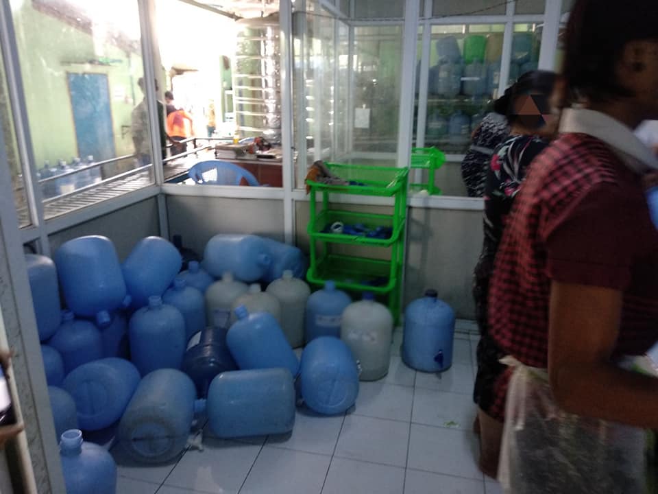 ဒဂံုၿမိဳ႕သစ္က ေသာက္ေရသန္႔လုပ္ငန္းအခ်ဳိ႕ကုိ အက္ဖ္ဒီေအက ယာယီပိတ္သိမ္း