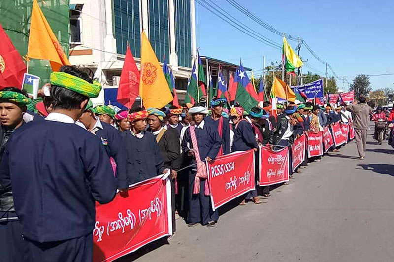 နမ္​းဟူးရြာသား ၅ ဦး အသတ္​ခံရမႈ အ​ေရးယူ​ေပးရန္ ဆႏၵျပေတာင္းဆုိ