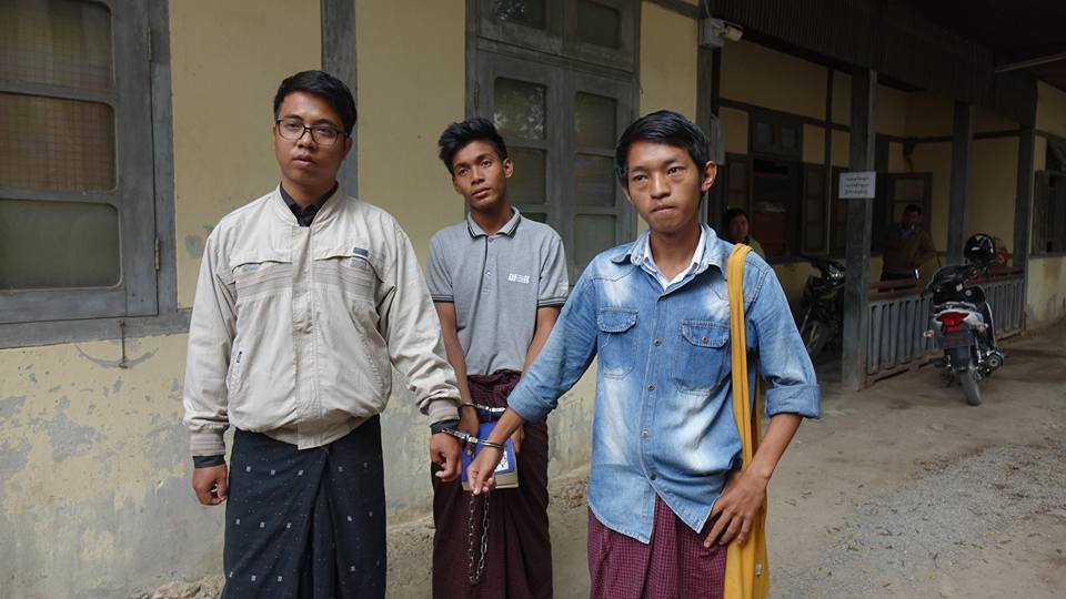 ဖမ္ဆီးခံရသည့္ ရတနာပံု ဗကသ ေက်ာင္းသား ၃ ဦးကုိ အမရပူရတရား႐ုံးတြင္ ရမန္ယူ