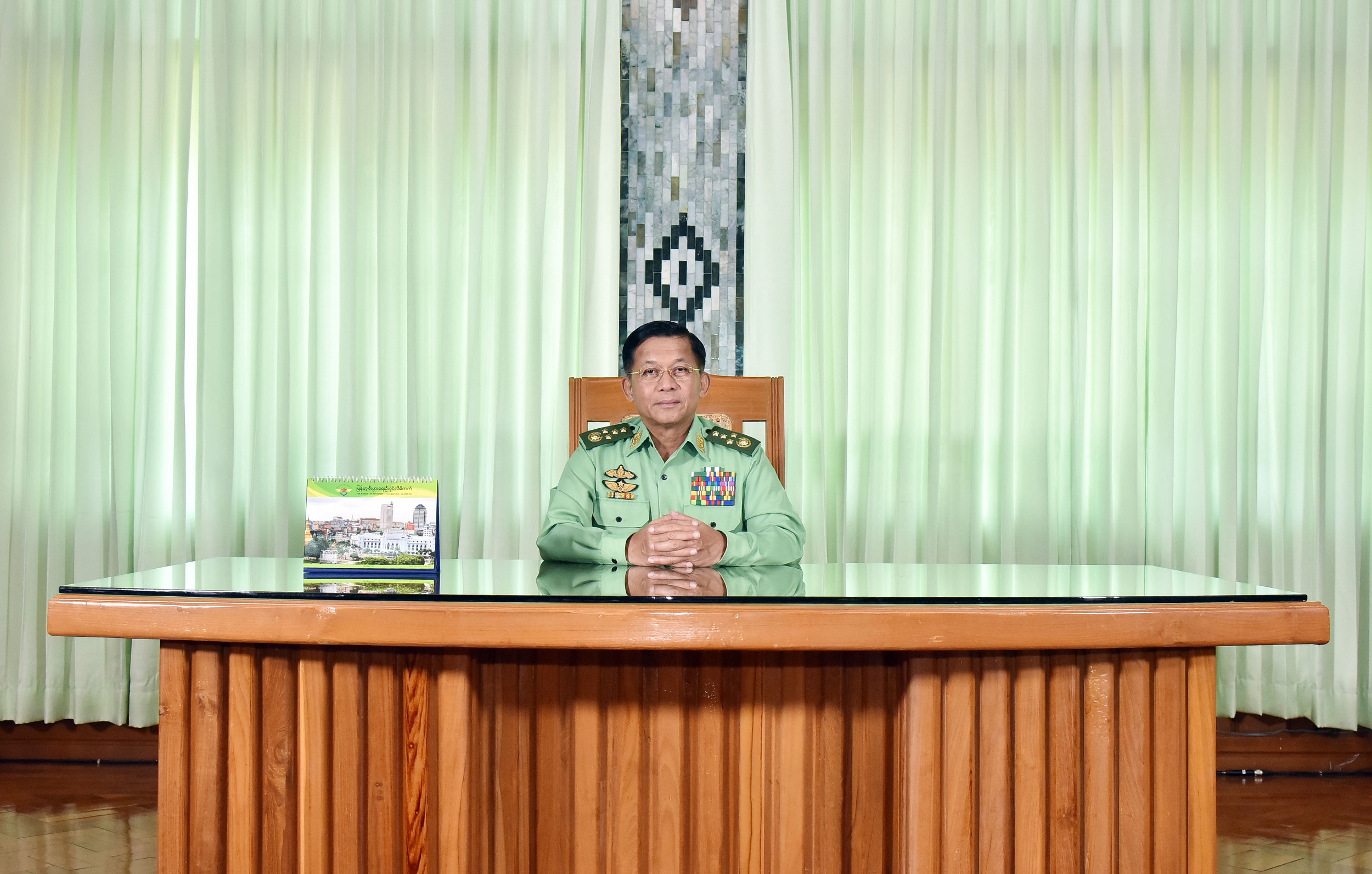 တပ္မေတာ္က ျပည္သူအားလံုးႏွင့္လက္တြဲသြားမည္ဟု ကာကြယ္ေရးဦးစီးခ်ဳပ္ေျပာ