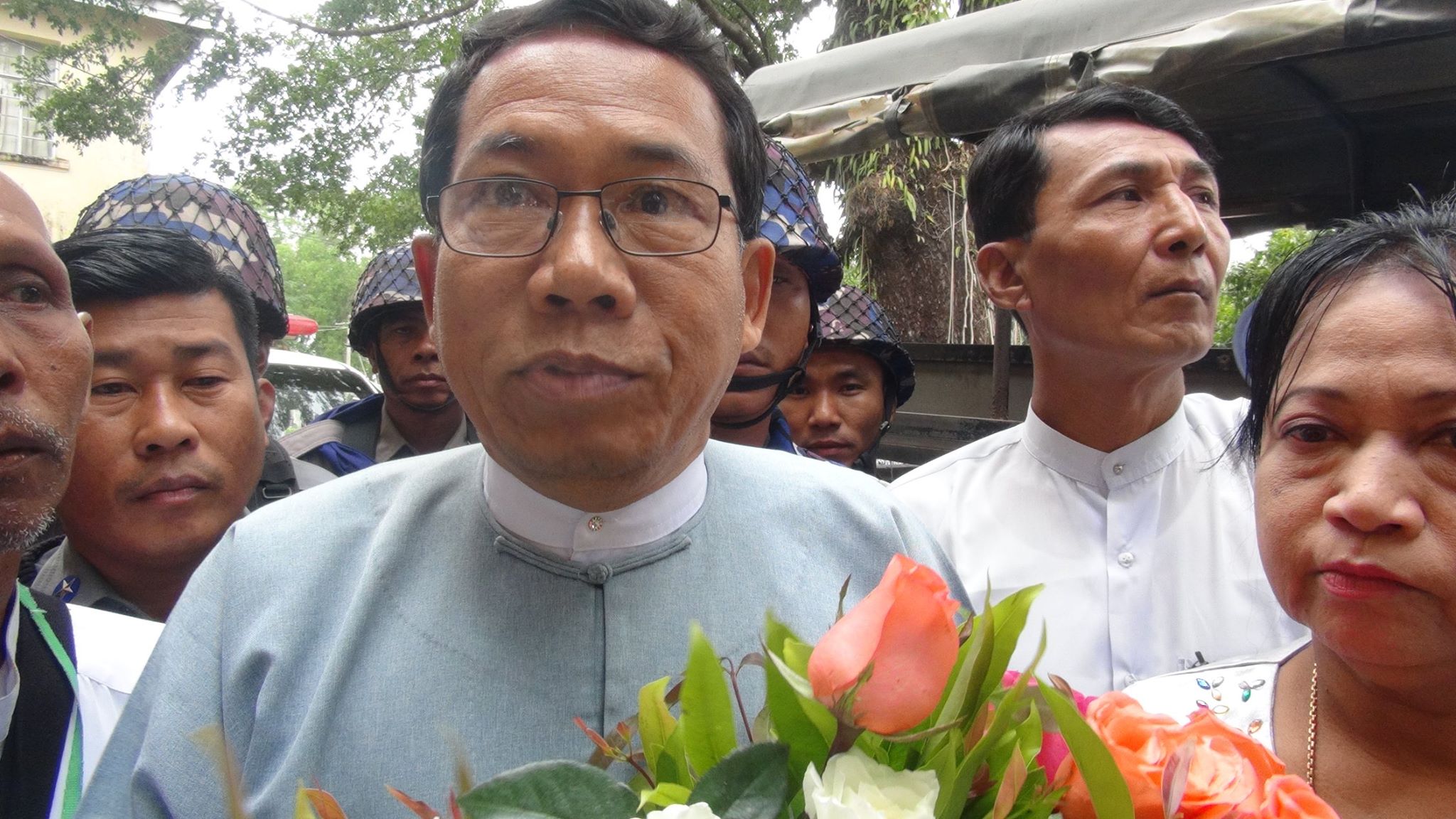 ေဒါက္တာေအးေမာင္အမႈ ပယ္ဖ်က္ေပးရန္ေလွ်ာက္ထားခ်က္ တရား႐ံုးပယ္ခ်