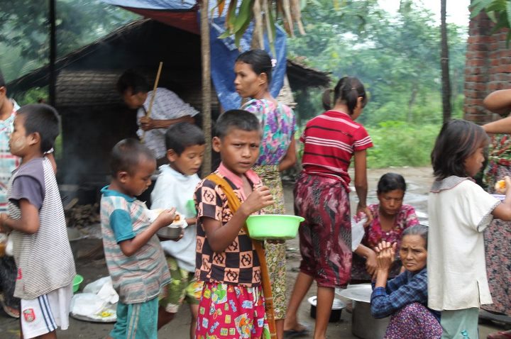 ျမန္မာနုိင္ငံသားျဖစ္ခြင့္ဥပေဒ ျပင္ဆင္ရန္ အီးယူ၏ တုိက္တြန္းခ်က္ကို ပယ္ခ်