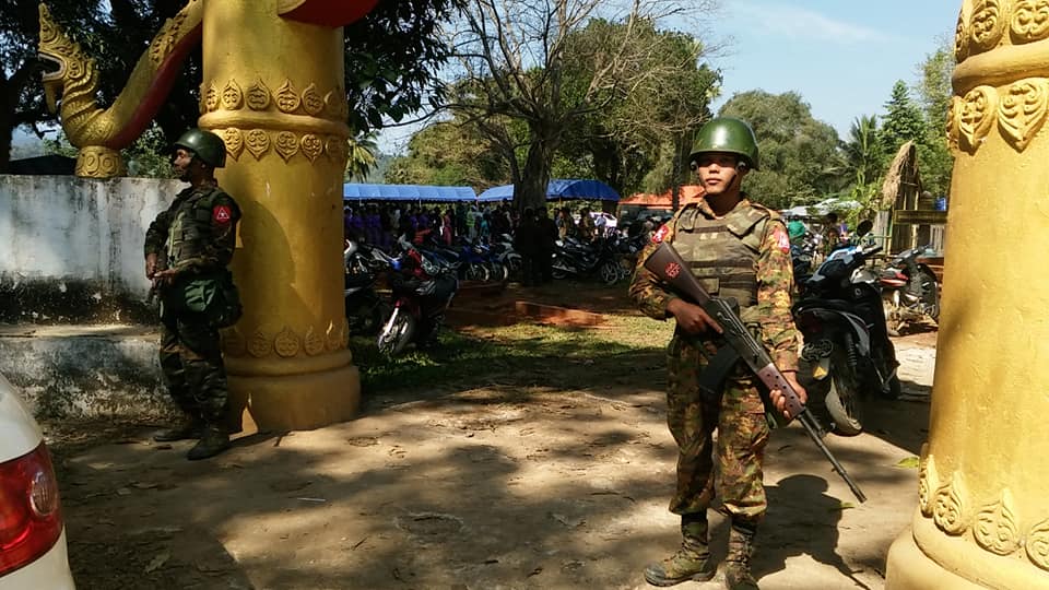 ၀တပ္ဖြဲ႔ထံ ခုိလံႈေနသည့္ စစ္ေဘးေရွာင္မ်ားကုိ တပ္မေတာ္က ေနရပ္ျပန္ပုိ႔