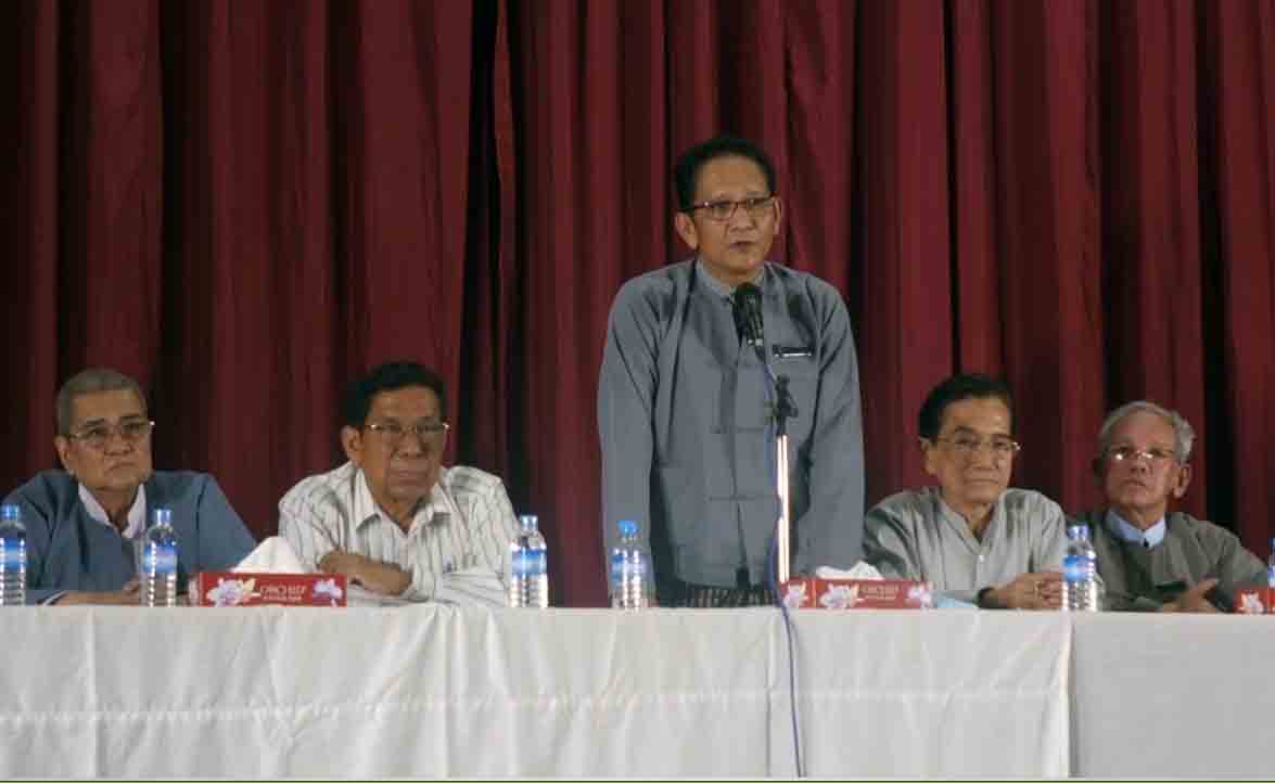 ႐ုပ္႐ွင္ထူးခြၽန္ဆုေပးပြဲတြင္ ေကာ္ပီဇာတ္ကားမ်ားကို ဆုမေပးဟု ႐ုပ္႐ွင္အစည္းအ႐ုံးေျပာ