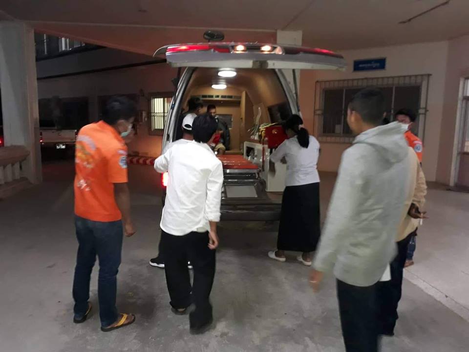 တာခ်ီလိတ္ စားေသာက္ဆိုင္တြင္ ပုခံုးခ်င္းတိုက္မိရာက ေသနတ္ပစ္ခတ္မႈျဖစ္ပြား