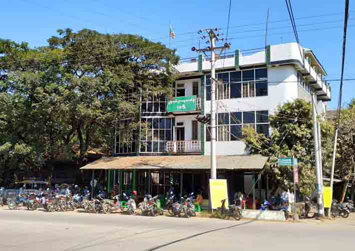 မံုရြာၿမိဳ႕ ျမန္မာ့စီးပြားေရးဘဏ္တြင္ ေငြက်ပ္သိန္း ၃၅၀ ေက်ာ္ ခိုးယူခံရ