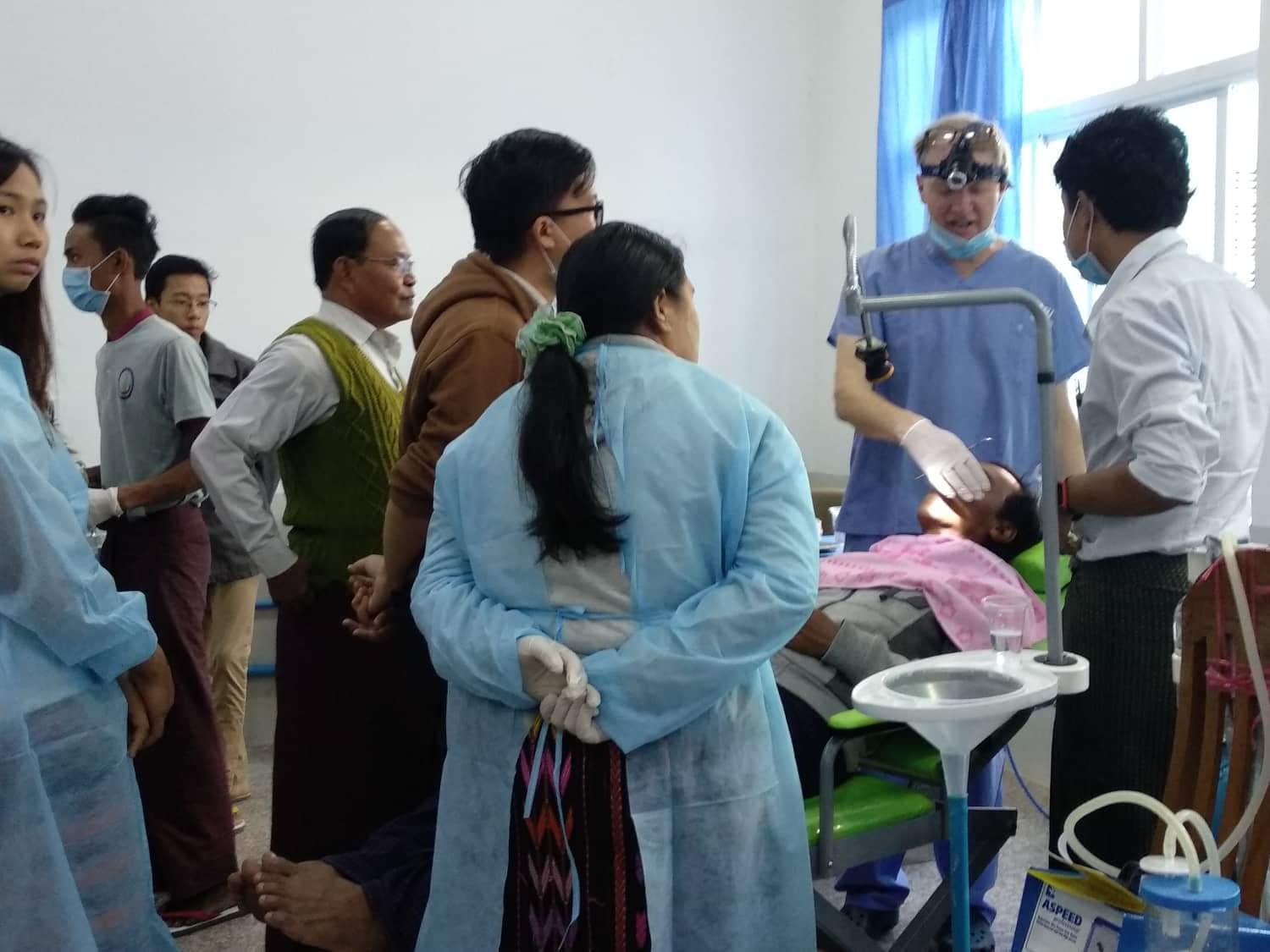 သီတဂူစကၡဳဒါန​ေဆး႐ုံတြင္ သြား​ေဝဒနာ႐ွင္​​ ၁၀၀၀ ကို အခမဲ့ကုသေပးေန