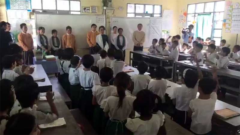 ရန္ကုန္ၿမိဳ႕စြန္ရွိ စာသင္ေက်ာင္းမ်ားကို ေဒၚေအာင္ဆန္းစုၾကည္ ဝင္ေရာက္စစ္ေဆး