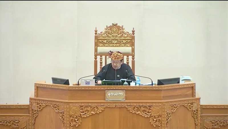 တပ္မေတာ္သားလႊတ္ေတာ္ကုိယ္စားလွယ္၏ စကားလုံးအသုံးအႏႈန္းကုိ ဦးတီခြန္ျမတ္သတိေပး (႐ုပ္သံ)